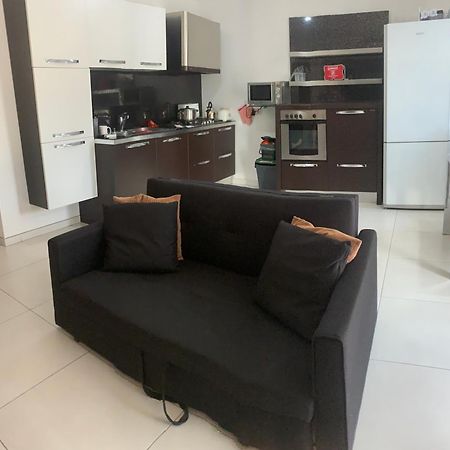 St Pauls Bay Luxury 2 Bedroom Apartment Blue Water Suite Flat 36 セント・ポールズ・ベイ エクステリア 写真